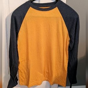 Urban pipeline, Yellow long sleeve with navy blue sleeves